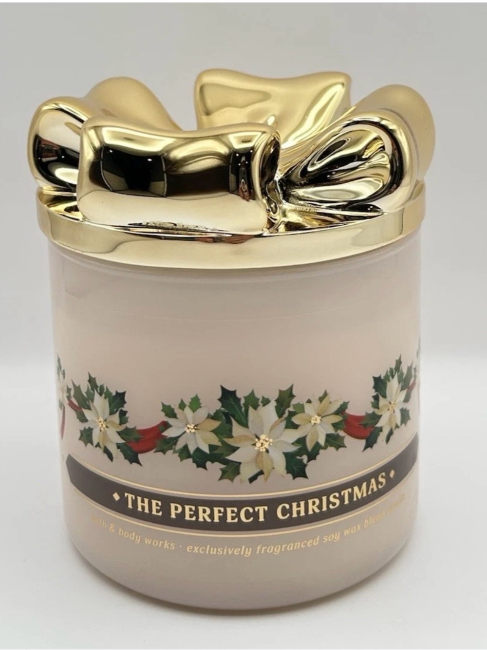 Bath & Body Works The Perfect Christmas Scented Candle - Cream, Green, Red